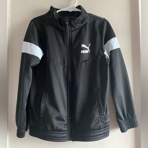 Black & White Puma Boy Set - Size 5